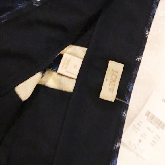 ⭐️HP 12/2 ⭐️NWT J. Crew Dress Shorts - Picture 4 of 4